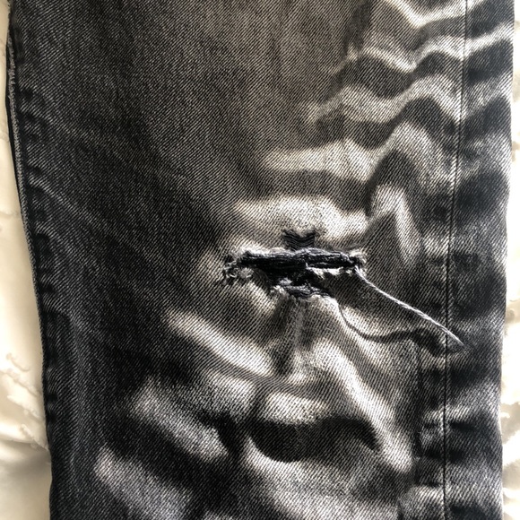 Authentic Vintage Levi’s Mid-Rise 501 Denim Button-Fly Jeans. Rare 31 Waist - Picture 2 of 9